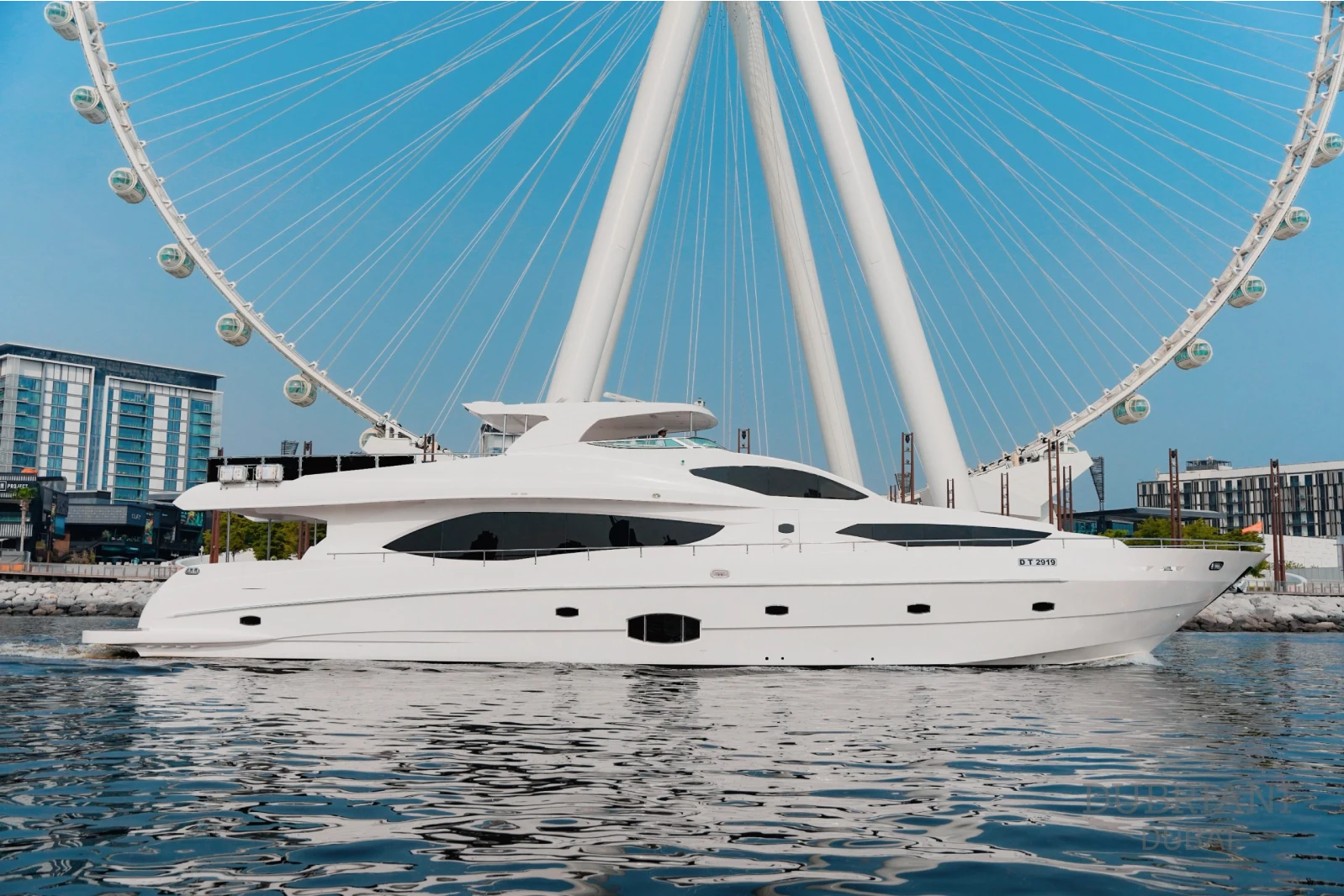 Dubai Charter Yacht