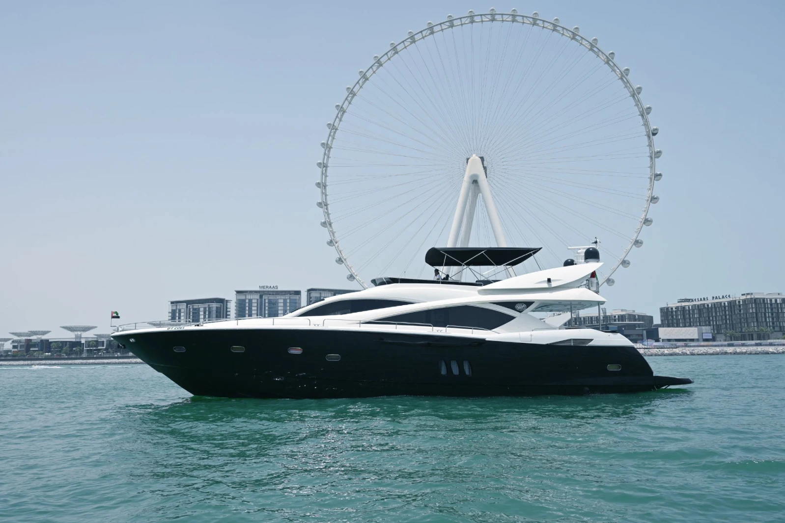 Dubai Charter Yacht